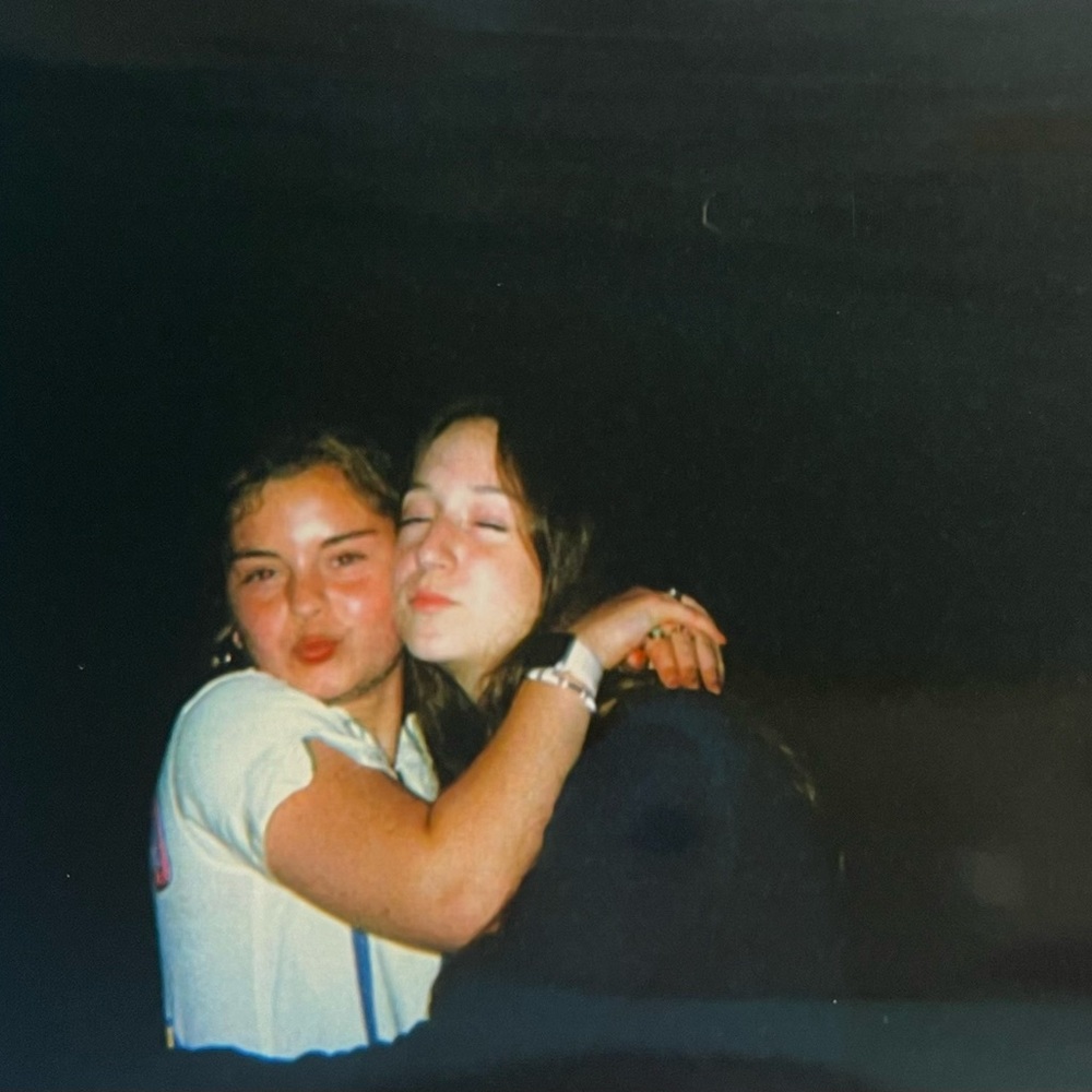 Meet your Posher, Izzy